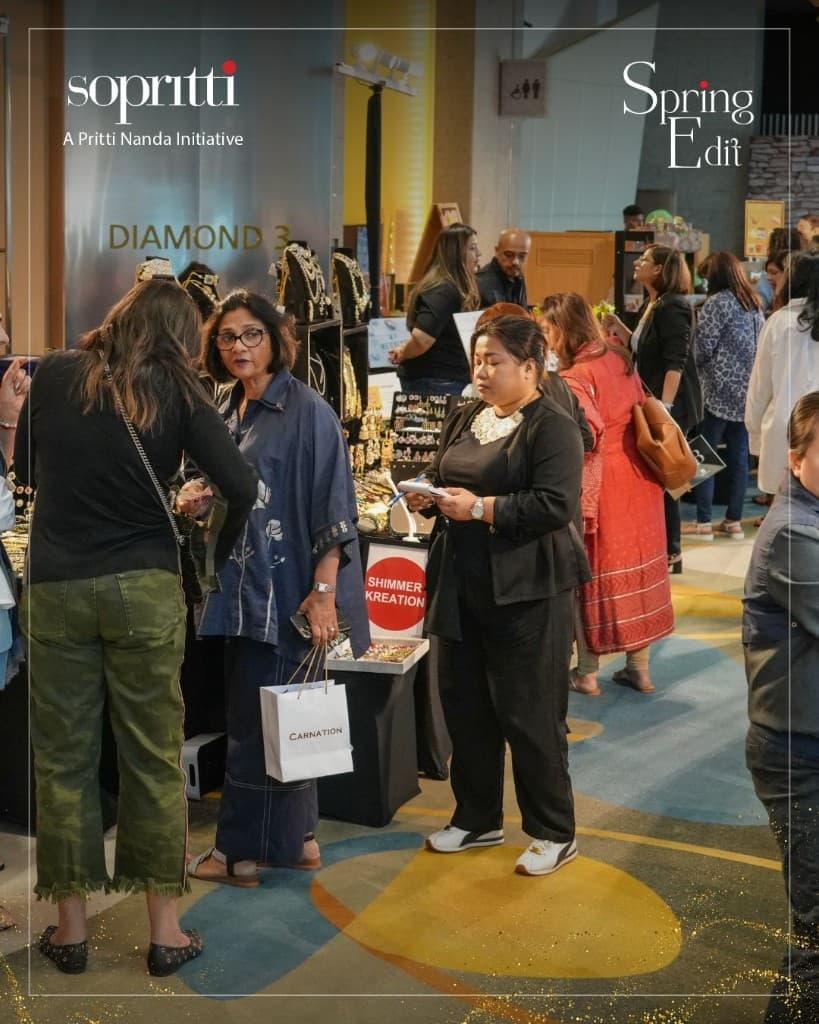 Sopritti Spring Edit — guests browsing Shimmer Kreation jewellery at a Dubai exhibition